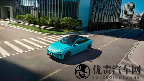 1499 万起!37 秒破百 + 无框车门,奕派eπ007+ :年轻人不用妥协-1