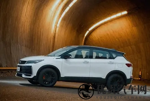 这三款小型SUV，谁才是通勤党的真香之选？-2