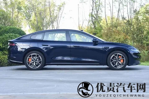 为爱升舱不加价，限时权益价1039万元起哈弗H6L上市-1