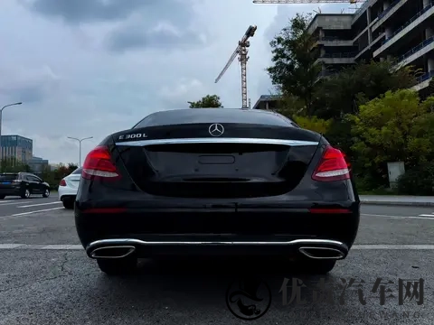 20万出头,宜商宜家,8万公里奔驰E级还香吗?-3