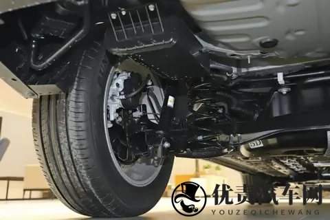 月均销量15万台，968万起售的燃油SUV，卡罗拉锐放为何这么火？-3