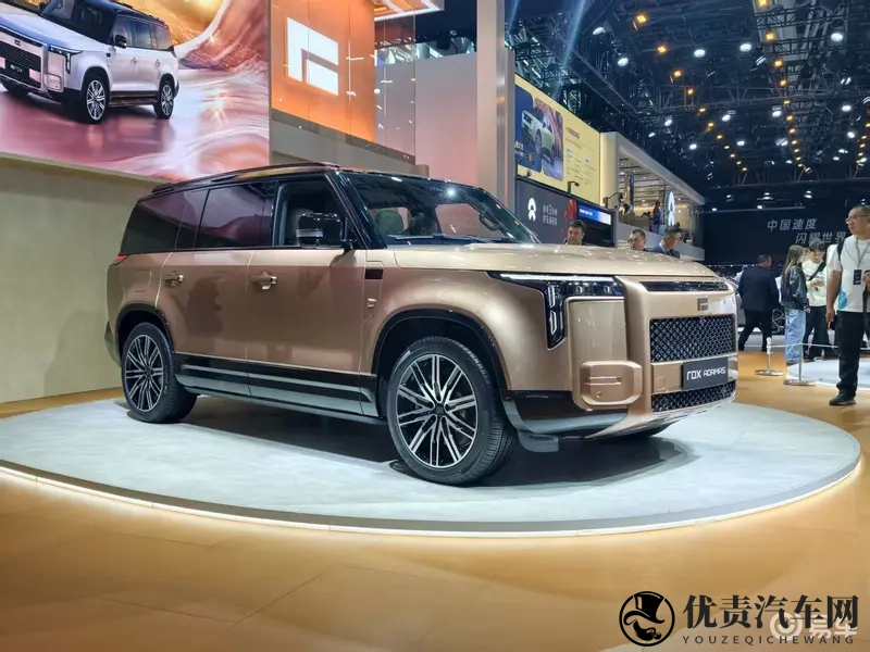 “让豪华,更丝滑” 极石家新王牌ADAMAS来广州车展了-1