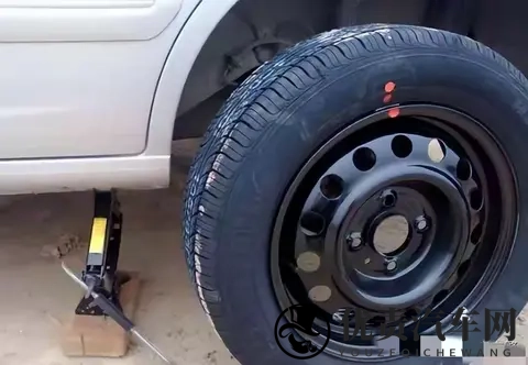 车里没这5样东西，等于拿命开车！老司机应急清单，关键时刻救命-1