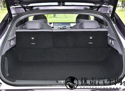 长安启源A06即将上市，主打大美舒新，适合家庭用户-2