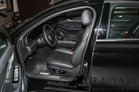 林肯 Z 燃油版：三个场景告诉你 “该选哪款”-1