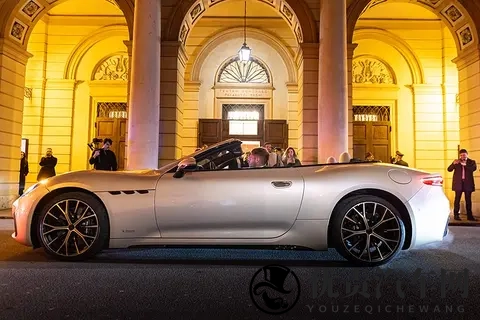 全球限量就一辆，玛莎拉蒂也学起了法拉利-2