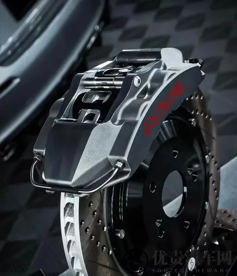 本田雅阁改装MUC前轮CX4四活塞刹车卡钳-3