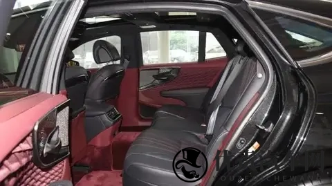 日系豪华旗舰对决BBA！雷克萨斯LS全系V6电混，54秒破百-1