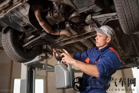 1年只行驶2000公里，可以2年换一次机油吗？修理工告诉你答案！-2