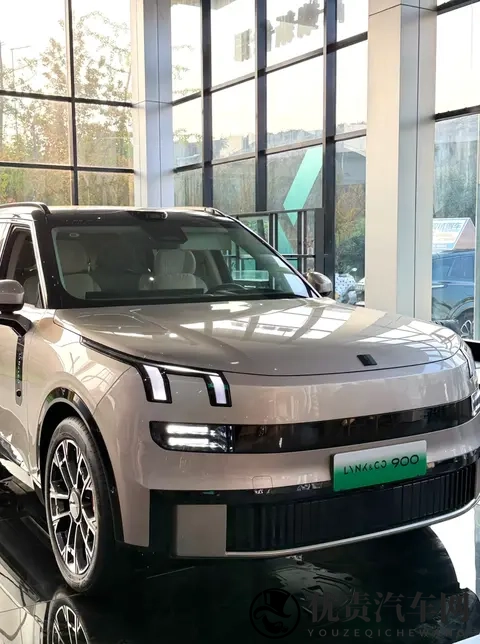 试了几台家庭大三排SUV后,我会把票投给乐道L90-2