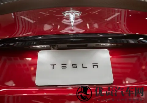 特斯拉官宣!这款车正式开售,2885万元起!-1