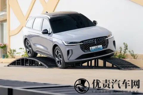 新能源渗透率首破50%时代,豪华混动如何破解选择焦虑症-2