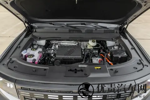 15万级三电机真四驱加持!捷途山海T1方盒子全场景真实体验-3