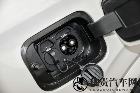 蓝电E5 PLUS 1398万起售，还有1198万的置换价？-2