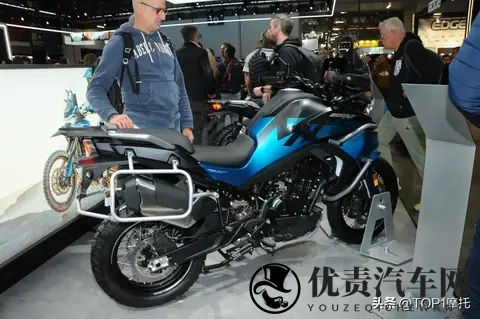 米兰车展丨春风800MT-ES海外亮相，升级电子避震-1