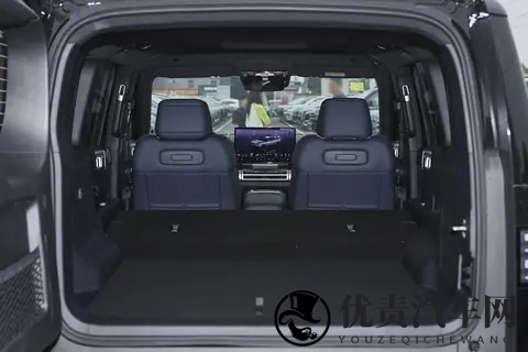 方程豹钛7深度体验：科技大空间SUV，家用越野两不误-1