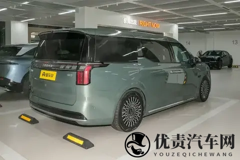 11月买极氪009，能省15万元购置税，还有更多福利-2