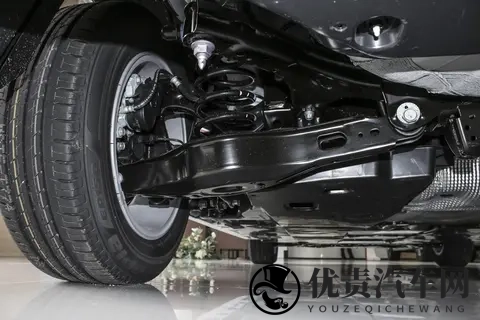 一共三款车型，燃油版卡罗拉怎么选？-2