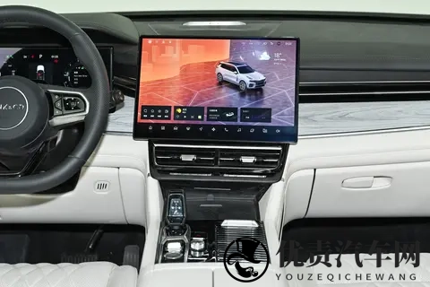 试驾2026款领克09：配置丰富，实力均衡，适合家用-1