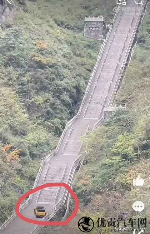 《绝了！奇瑞天门山“测试变事故秀”，护栏：我太难了》-3