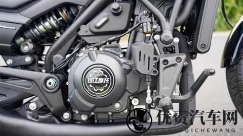 被严重忽视的巡航—20980元钱江AK628静态测评-2