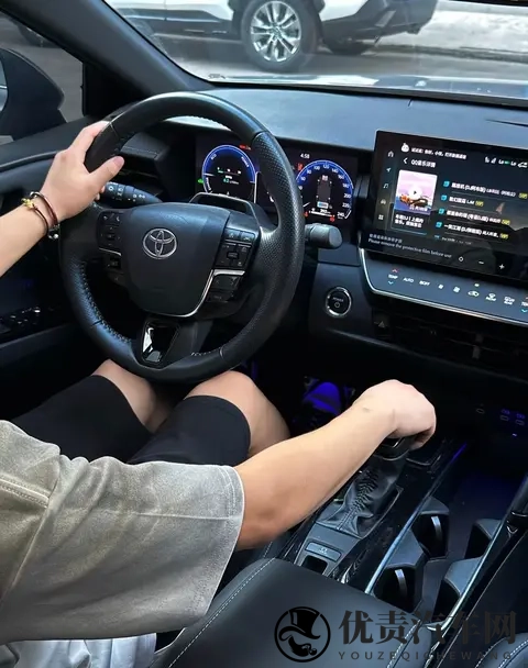 二十年前,凯美瑞等于一套房?如今国产车让它坐不住了-3