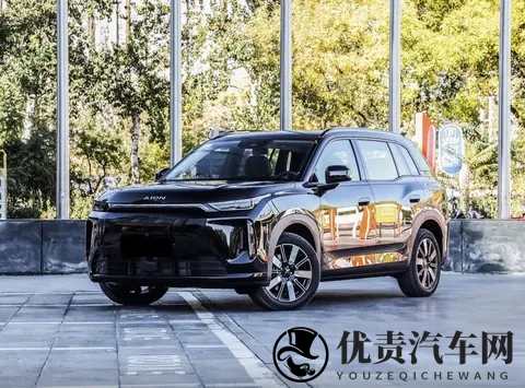 搅局增程市场，拒绝“亏电一条虫”+跑1公里仅3毛多，预售1268万-1