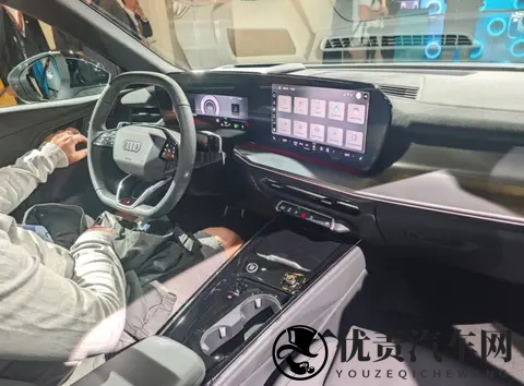 奥迪全新SUV曝光，国内首次曝光或20万级，这才叫“顶级颜值”-3