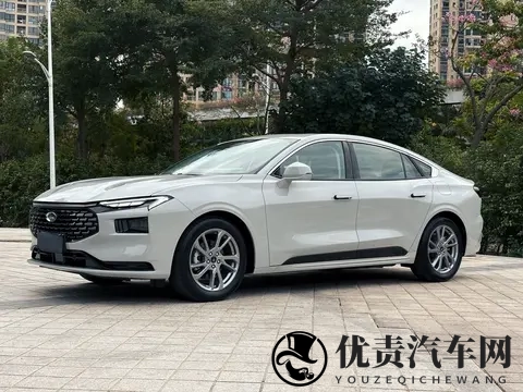 12万不到拿下准新一手福特蒙迪欧，家用代步好选择-3
