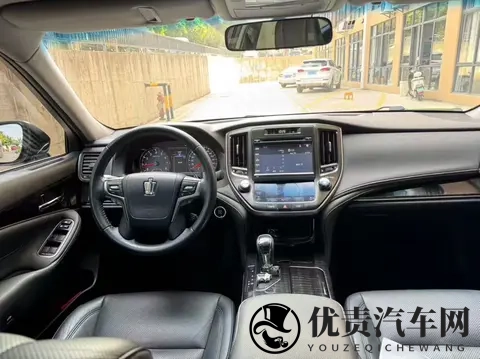 十年老皇冠焕发新生？2017款20T运动版，11万公里还值吗？-2