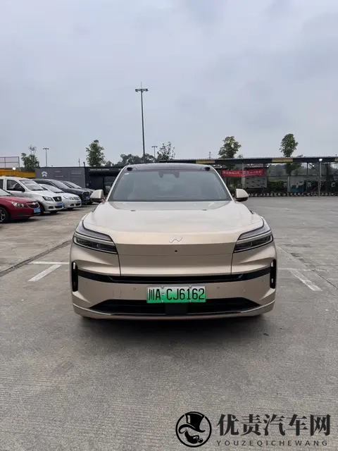 纯电大三排真能装下全家梦想？乐道L90上市86天交付破3万-3