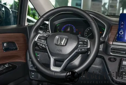 还是中配合适，这份奥德赛购车手册请收好，了解清楚不吃亏-1