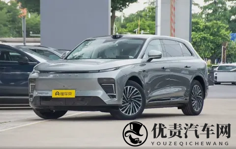 星纪元ET：增程版续航1615公里，它就是打工人的移动舒睡舱-2