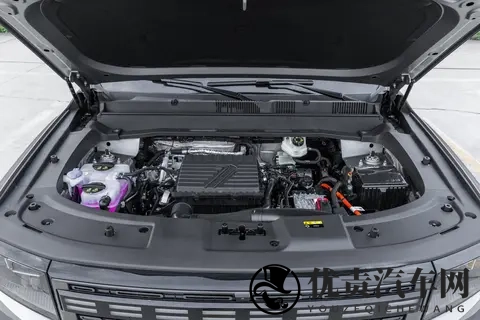 15万级混动SUV也能可城可野？捷途山海T1四驱发现版147km纯电续航-1