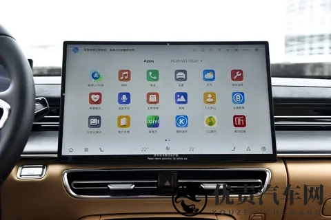 吉利星瑞对比艾瑞泽8 PRO，高性能家用车怎么选？看完这篇就知道了-2