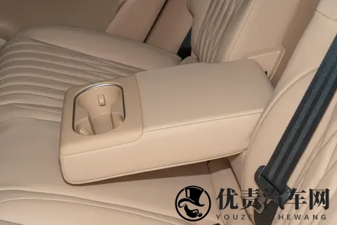 星纪元ET 2025款 增程版 Pro高速辅助驾驶：均衡表现下的家用新选择-1