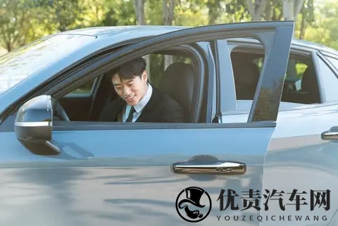 最高法为新规征求意见，“开门杀”责任到底咋定？有车一族必看！-2