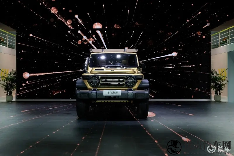 “用户当先”驱动产品升级，212越野车发布T01高地车型-1