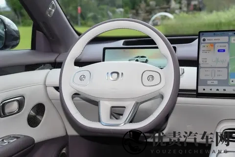 想买13万级纯电轿车,不一定看小鹏M03,刚上市的长安启源A06更强-2