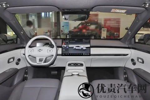 奇瑞疯了！东方之子复活，竟变MPV？-1