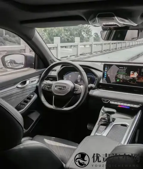 力挺奇瑞十年开不坏！赵女士吐槽吉利舒适够但耐用差，谁更靠谱？-2