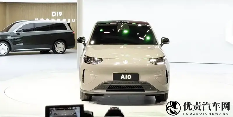 零跑A10首发，10万级就配激光雷达，就不传统了-1