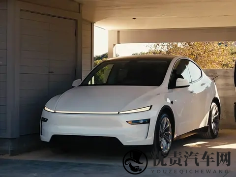 小米10月销量创新高，YU7成为SUV市场销冠-1