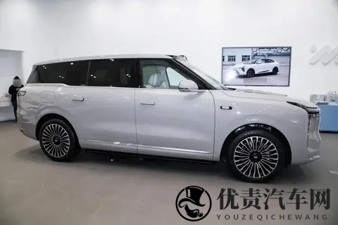 降14万元!智己LS9售价公布-1