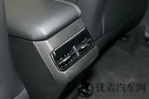 新车｜竞争传祺GS3_搭15T动力，吉利缤越L Battle版11月15日上市-3