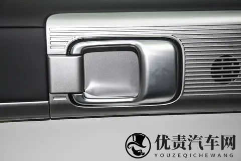 带娃出行、长途自驾、通勤省钱…这款SUV很懂家庭用户-1