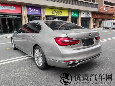 20万不到，圆梦豪华座驾？二手宝马7系抄底价！-3