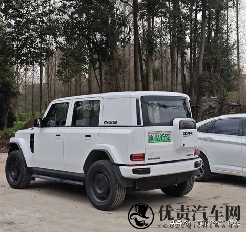 新能源车险贵得离谱，维修费吓退车主，保险公司也扛不住-1