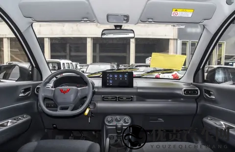 专注务实拉货，配15L动力，2025款五菱宏光怎么样？-2