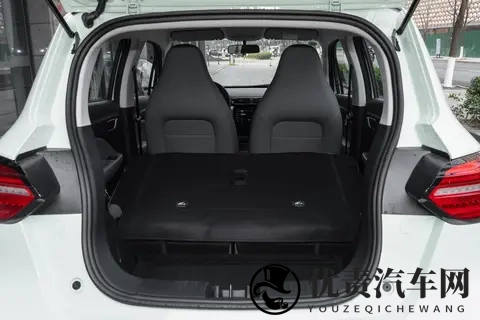 小巧舒适空间，省心续航长，限时4w就能买到零跑T03，真的香！-2